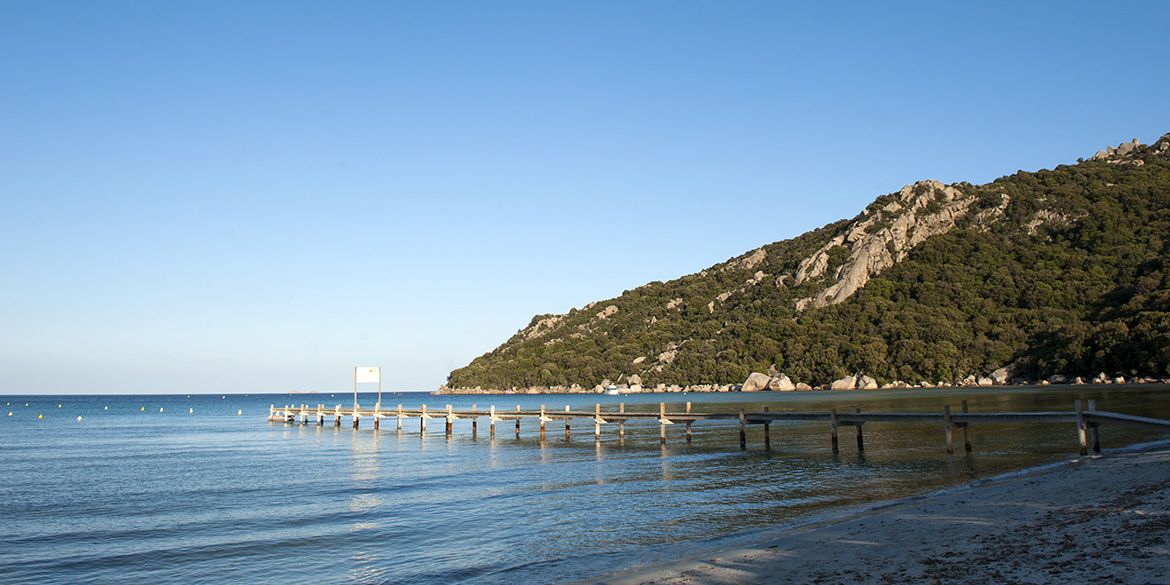Marina Di Santa Giulia Elvytours