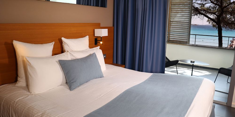 Chambre vue mer hôtel Moby Dick à Porto-Vecchio