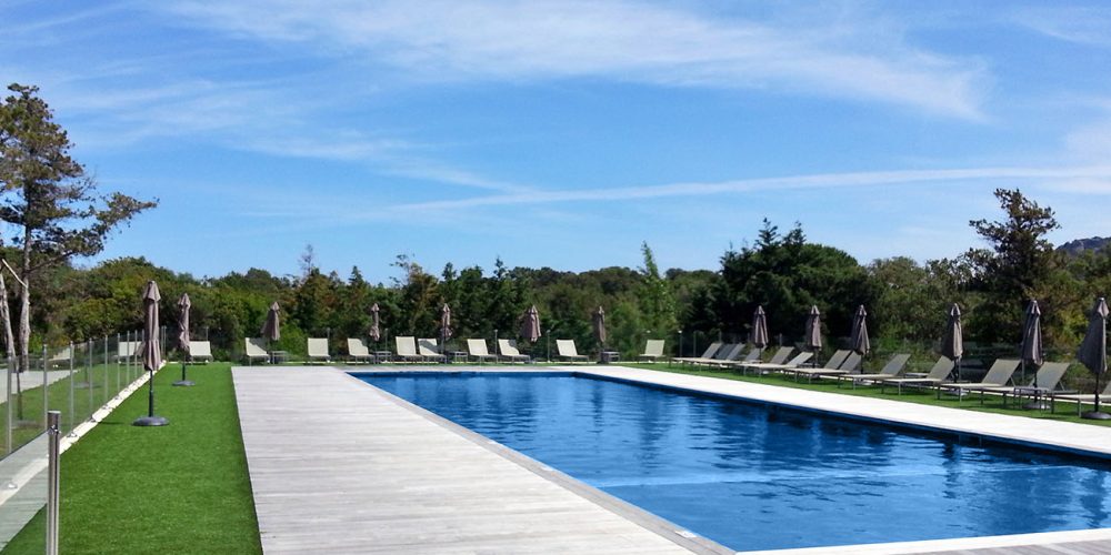 Piscine résidence Cala Sultana à Santa Giulia