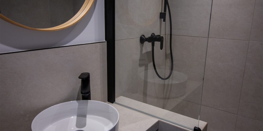 Salle de bain logement premium Santa Giulia