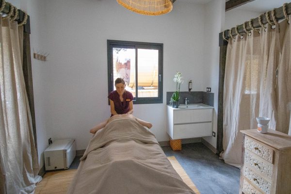 Soin en cabine relaxant Santa Giulia